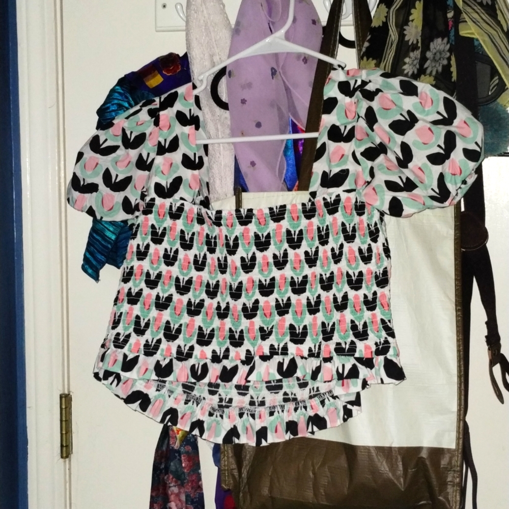 Smak Parlour from Unique Vintage pouf sleeve crop top